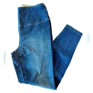 NWT‎ Denim Runway Legging Size 8S White House Black Market style #570314115